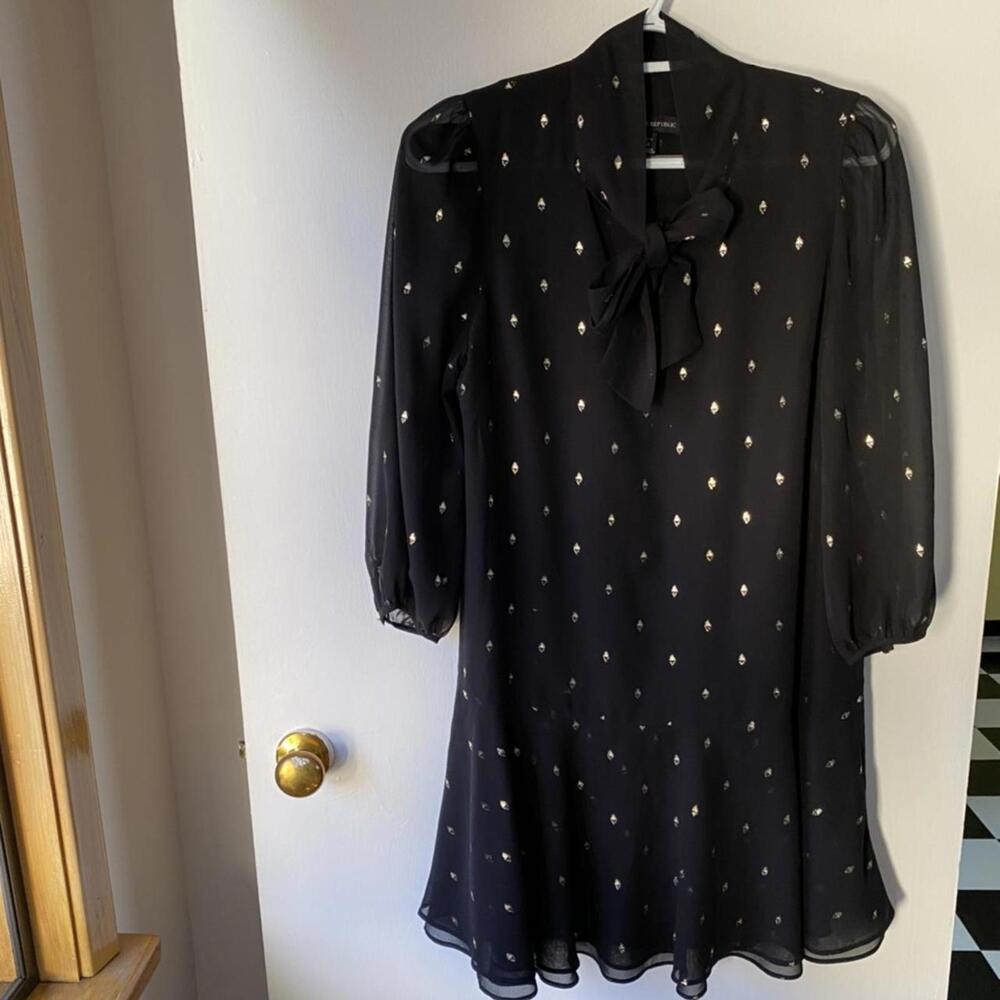 Banana Republic Women's Black blue dress like new size S dresses party midi